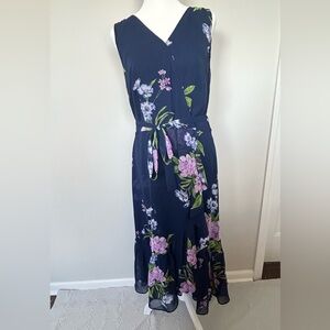 *NWT* Talbots Georgette Painterly navy floral wrap dress -Size 8